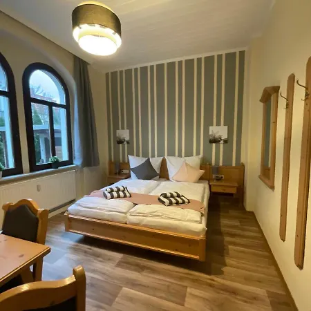 Lindenhof ゲストハウス ドレスデン